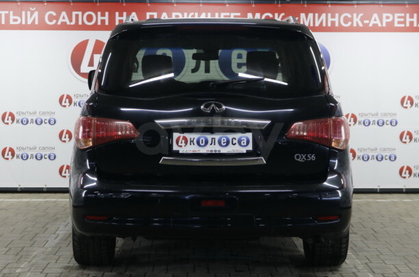 Infiniti QX56 II, 7 мест, 2011 г.