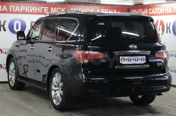Infiniti QX56 II, 7 мест, 2011 г.