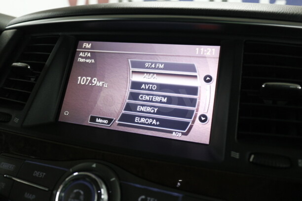Infiniti QX56 II, 7 мест, 2011 г.