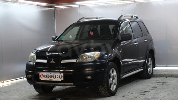 Mitsubishi Outlander I, 5 мест, 2005 г.