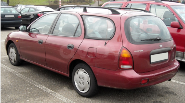 Hyundai Lantra J2, 1996 г.