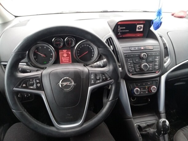 Opel Zafira C, 7 мест, 2016 г.