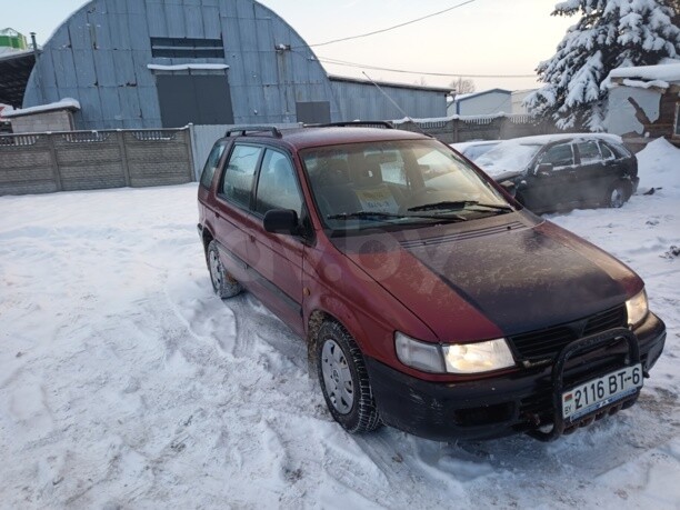 Mitsubishi Space Wagon Typ N30, N40, 7 мест, 1995 г.