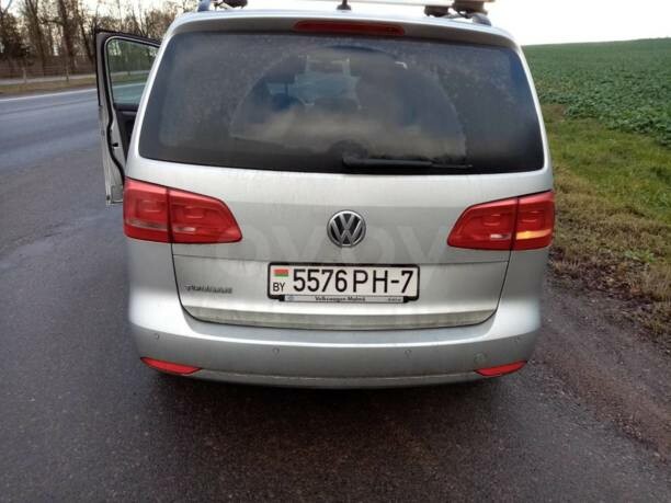 Volkswagen Touran II, 5 мест, 2014 г.