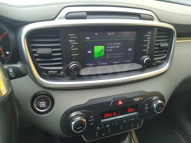 Kia Sorento III, 5 мест, 2015 г.