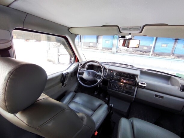 Volkswagen Caravelle T4, 1998 г.