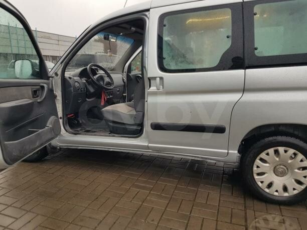 Citroen Berlingo I · Рестайлинг, 5 мест, 2005 г.