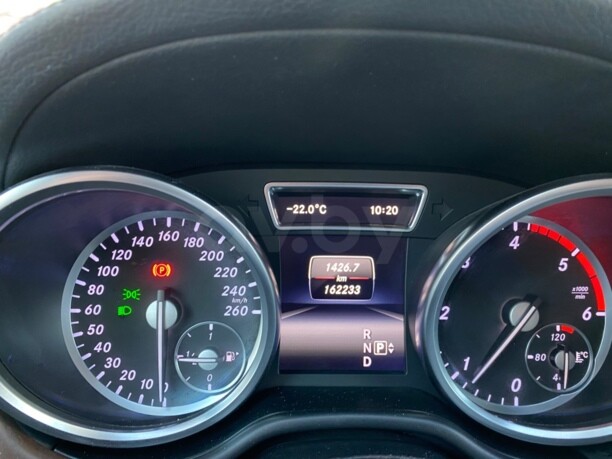 Mercedes-Benz GL-Класс X166, 7 мест, 2015 г.