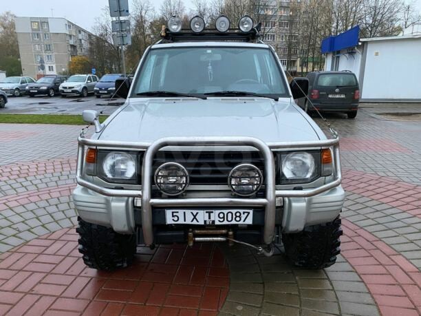 Mitsubishi Pajero II, 5 мест, 1996 г.