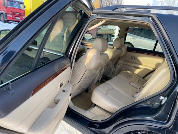 Cadillac SRX I, 5 мест, 2007 г.
