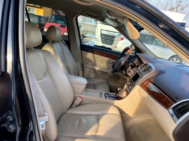 Cadillac SRX I, 5 мест, 2007 г.