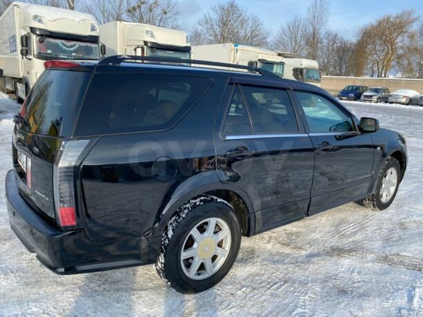 Cadillac SRX I, 5 мест, 2007 г.