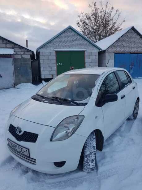 Toyota Yaris II (XP9), 2007 г.