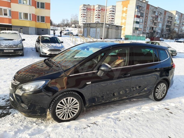 Opel Zafira C, 7 мест, 2015 г.