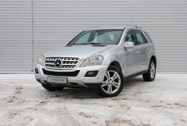Mercedes-Benz M-Класс W164 · Рестайлинг, 5 мест, 2010 г.