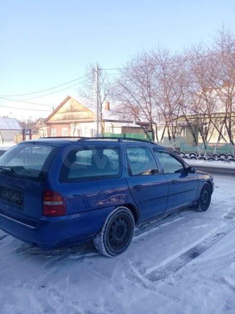 Ford Mondeo I, 1996 г.