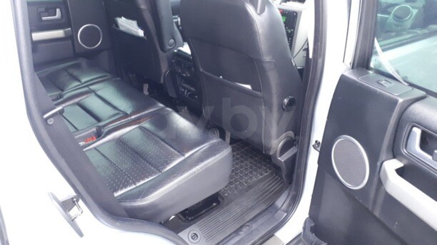 Land Rover Discovery III, 5 мест, 2009 г.