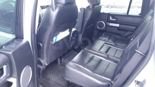 Land Rover Discovery III, 5 мест, 2009 г.