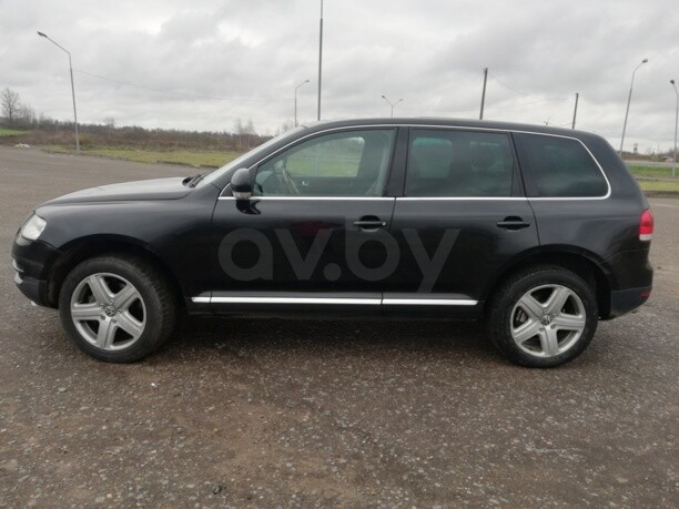 Volkswagen Touareg I, 2003 г.