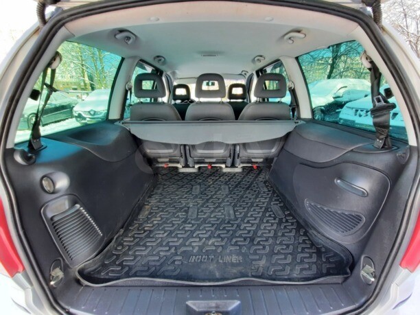 Volkswagen Sharan I · Рестайлинг, 5 мест, 2002 г.