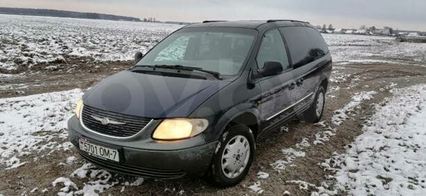 Chrysler Grand Voyager IV, 7 мест, 2002 г.