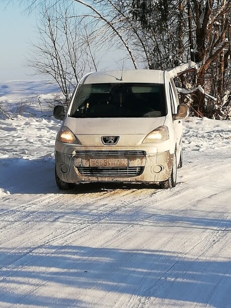 Peugeot Partner II, 2011 г.