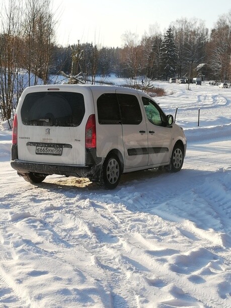 Peugeot Partner II, 2011 г.