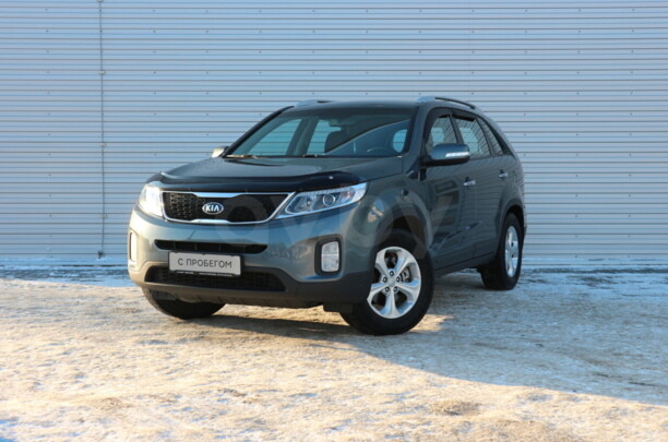 Kia Sorento II · Рестайлинг, 5 мест, 2013 г.
