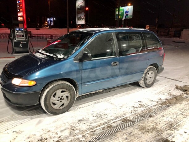 Dodge Caravan III, 7 мест, 1997 г.