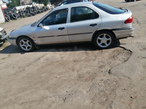 Ford Mondeo I, 1995 г.