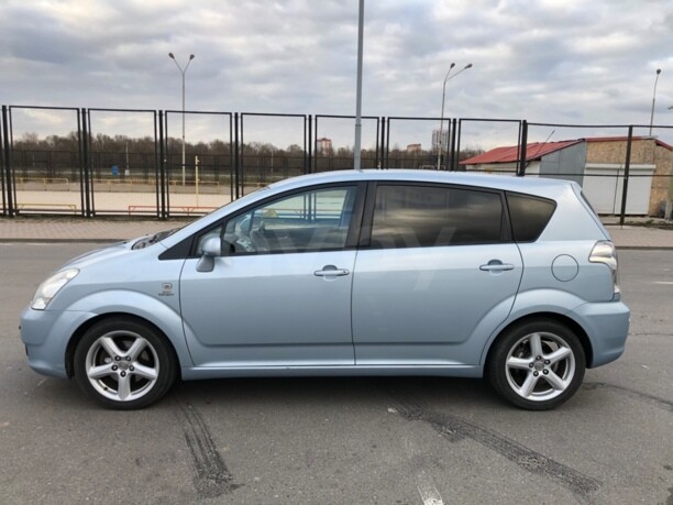 Toyota Corolla Verso II (E121), 7 мест, 2006 г.