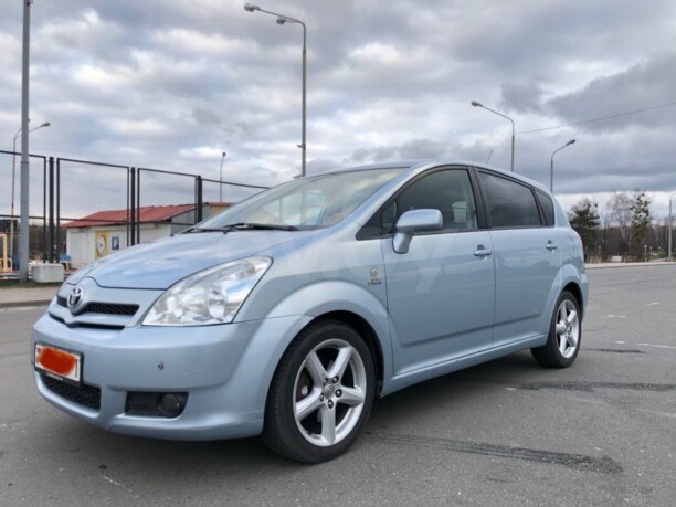 Toyota Corolla Verso II (E121), 7 мест, 2006 г.