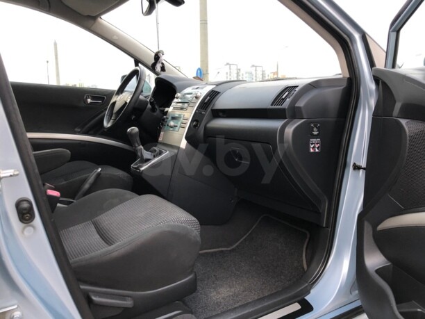 Toyota Corolla Verso II (E121), 7 мест, 2006 г.