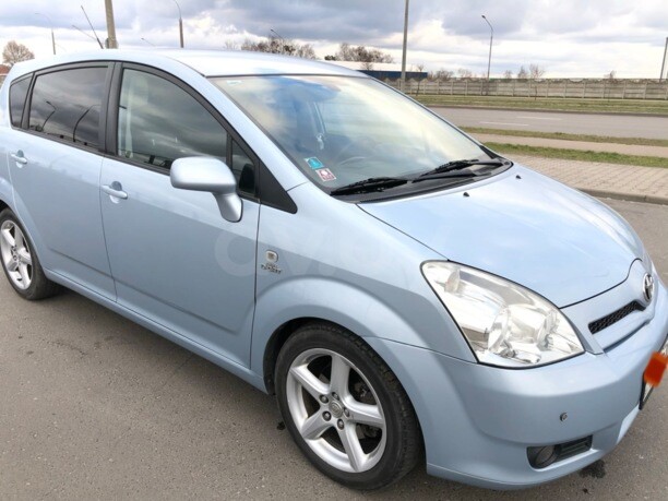 Toyota Corolla Verso II (E121), 7 мест, 2006 г.