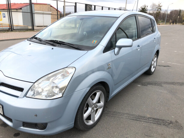 Toyota Corolla Verso II (E121), 7 мест, 2006 г.