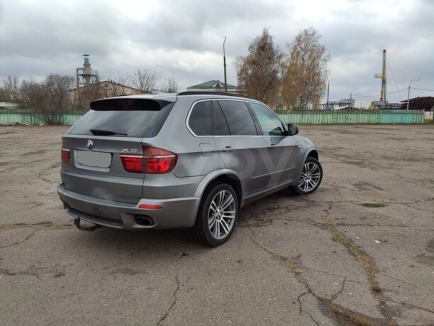 BMW X5 E70, 5 мест, 2010 г.