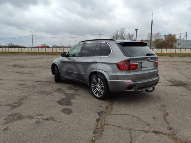 BMW X5 E70, 5 мест, 2010 г.