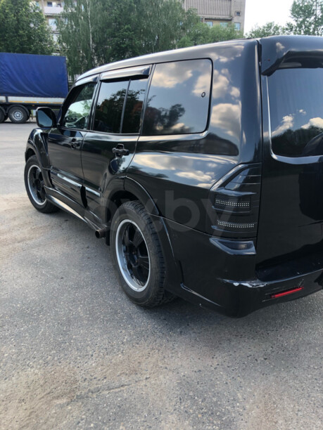 Mitsubishi Pajero III, 5 мест, 2002 г.