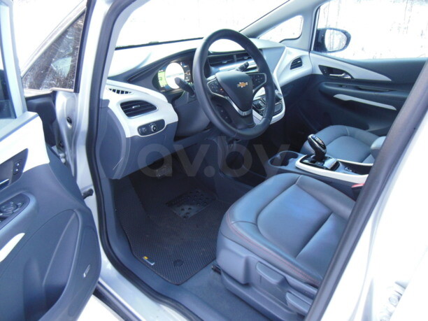 Chevrolet Bolt, 2017 г.