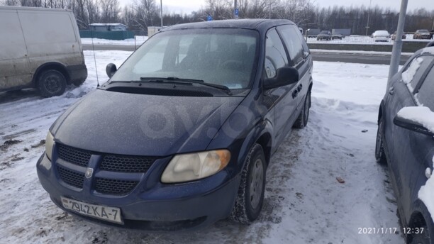 Dodge Caravan IV, 7 мест, 2001 г.