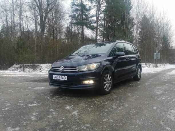 Volkswagen Touran III, 5 мест, 2016 г.