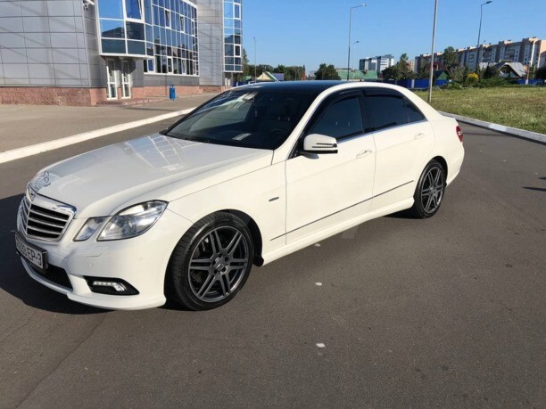 Mercedes-Benz E-Класс W212, S212, C207, A207, 2009 г.
