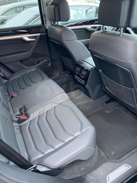 Volkswagen Touareg III, 2020 г.