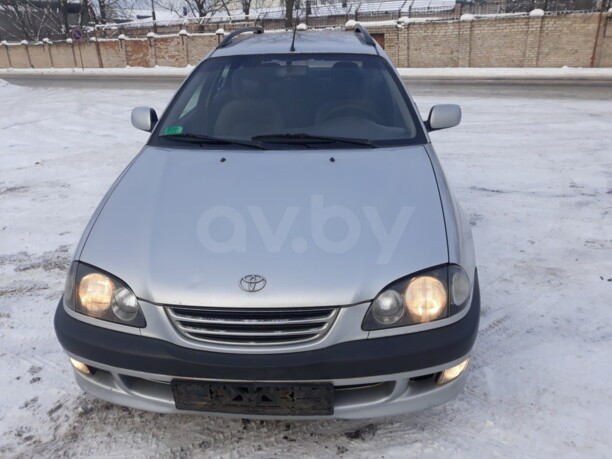Toyota Avensis I (T220), 2000 г.