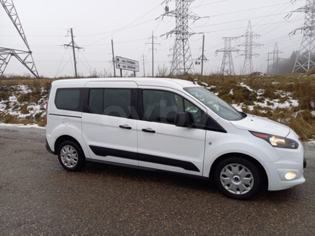 Ford Tourneo Connect II, 5 мест, 2017 г.