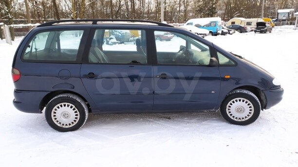 Ford Galaxy I, 7 мест, 1997 г.