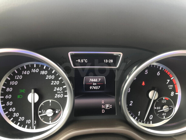 Mercedes-Benz M-Класс W166, 5 мест, 2014 г.