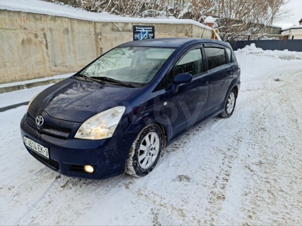Toyota Corolla Verso III (AR10), 5 мест, 2004 г.