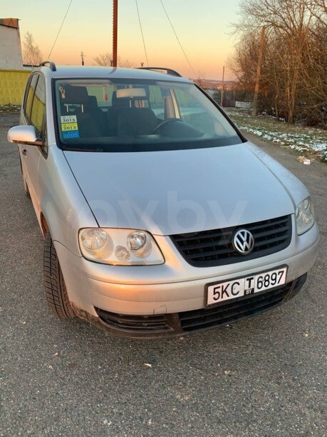 Volkswagen Touran I, 5 мест, 2005 г.