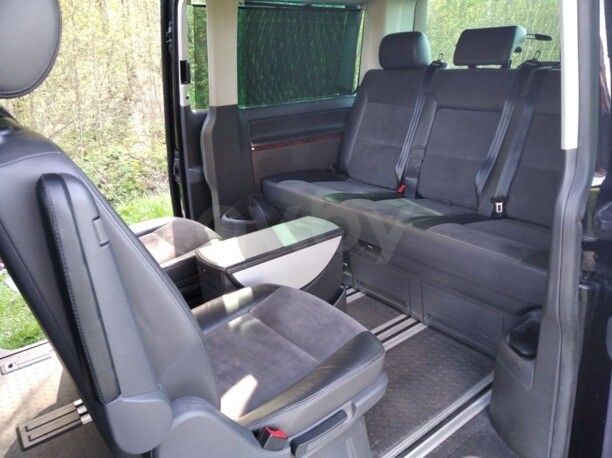 Volkswagen Multivan T5, 2011 г.